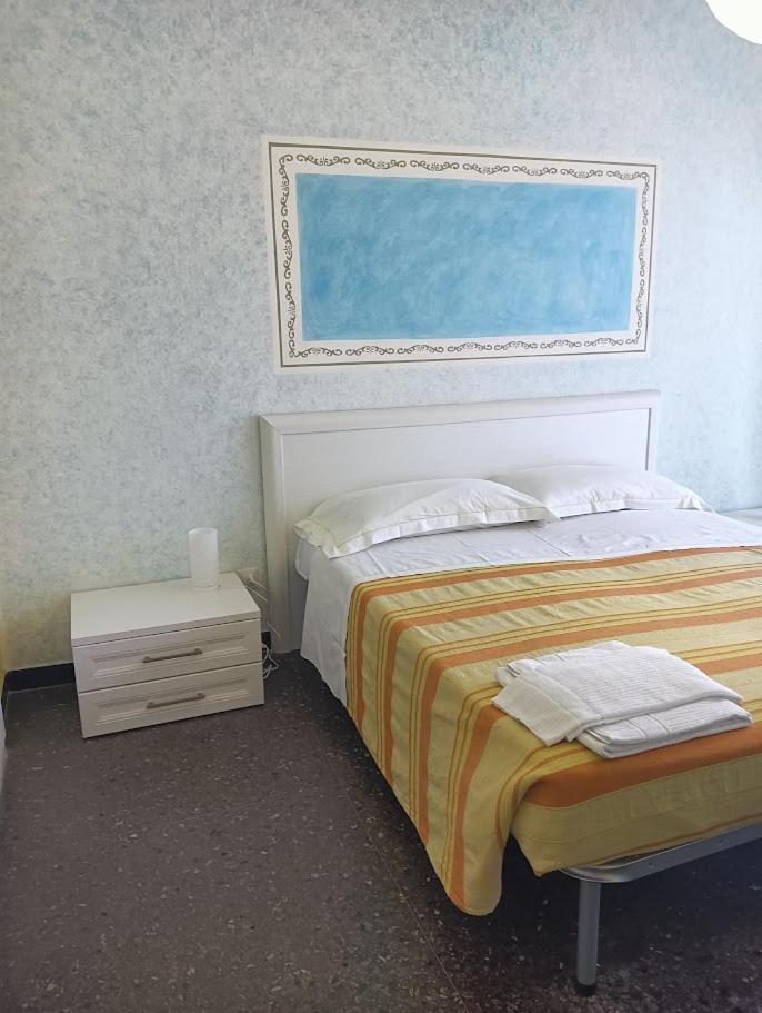 Albergo Belvedere アルビッソラ・マリーナ エクステリア 写真